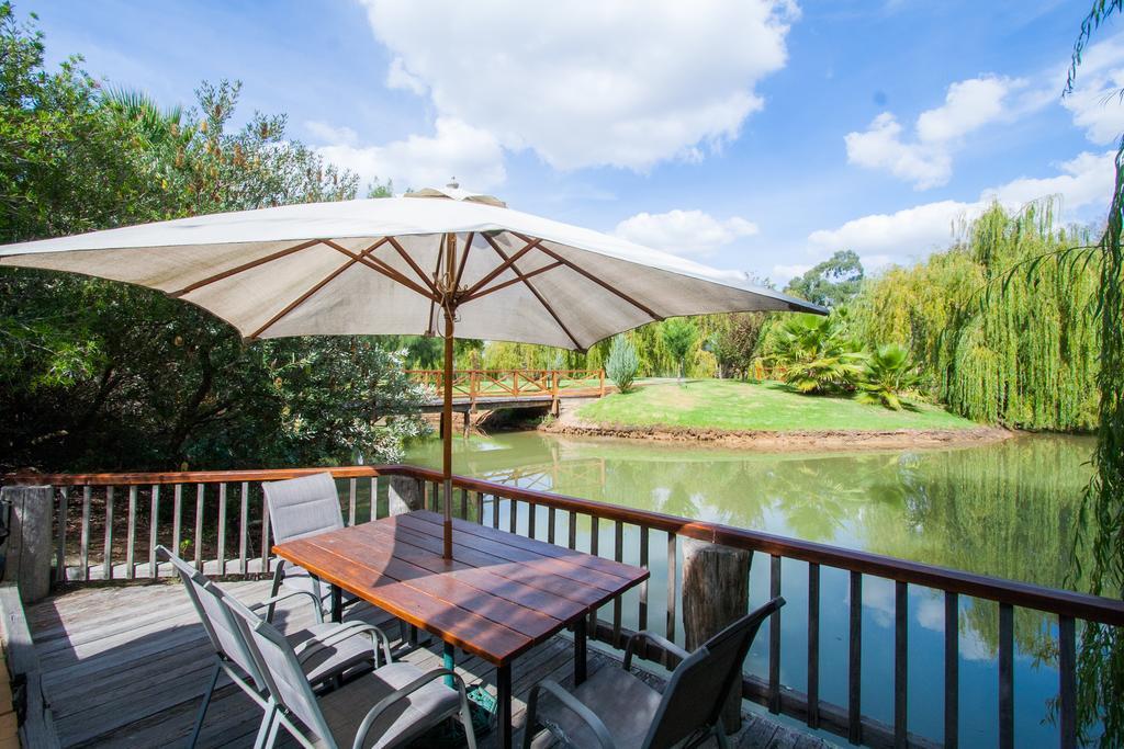 Hotel Perricoota Vines Retreat Moama Habitación foto
